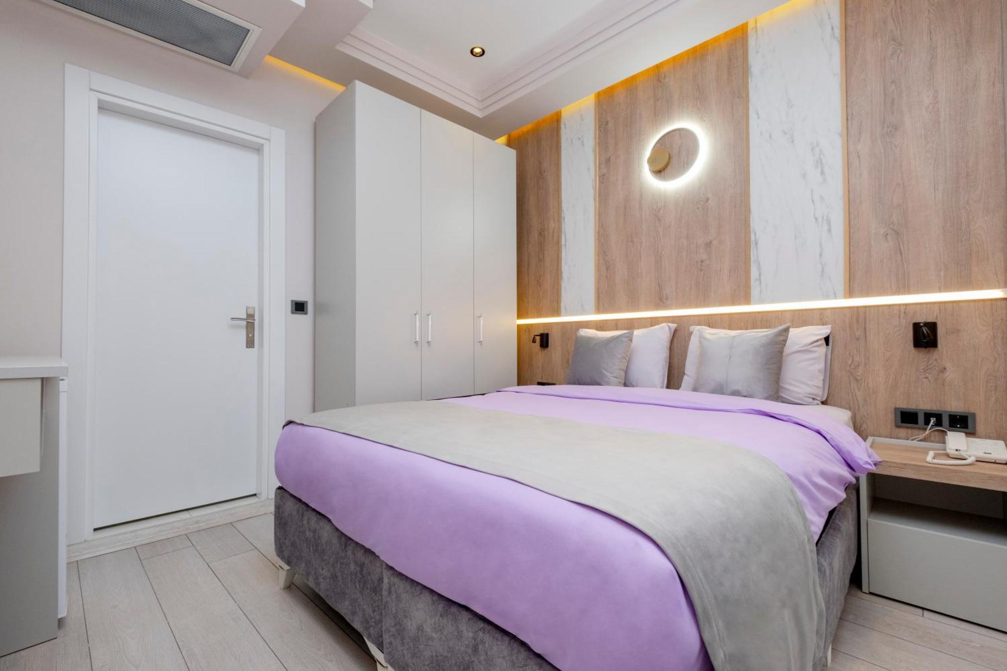 Lavender Airport Hotel Arnavutkoy Экстерьер фото