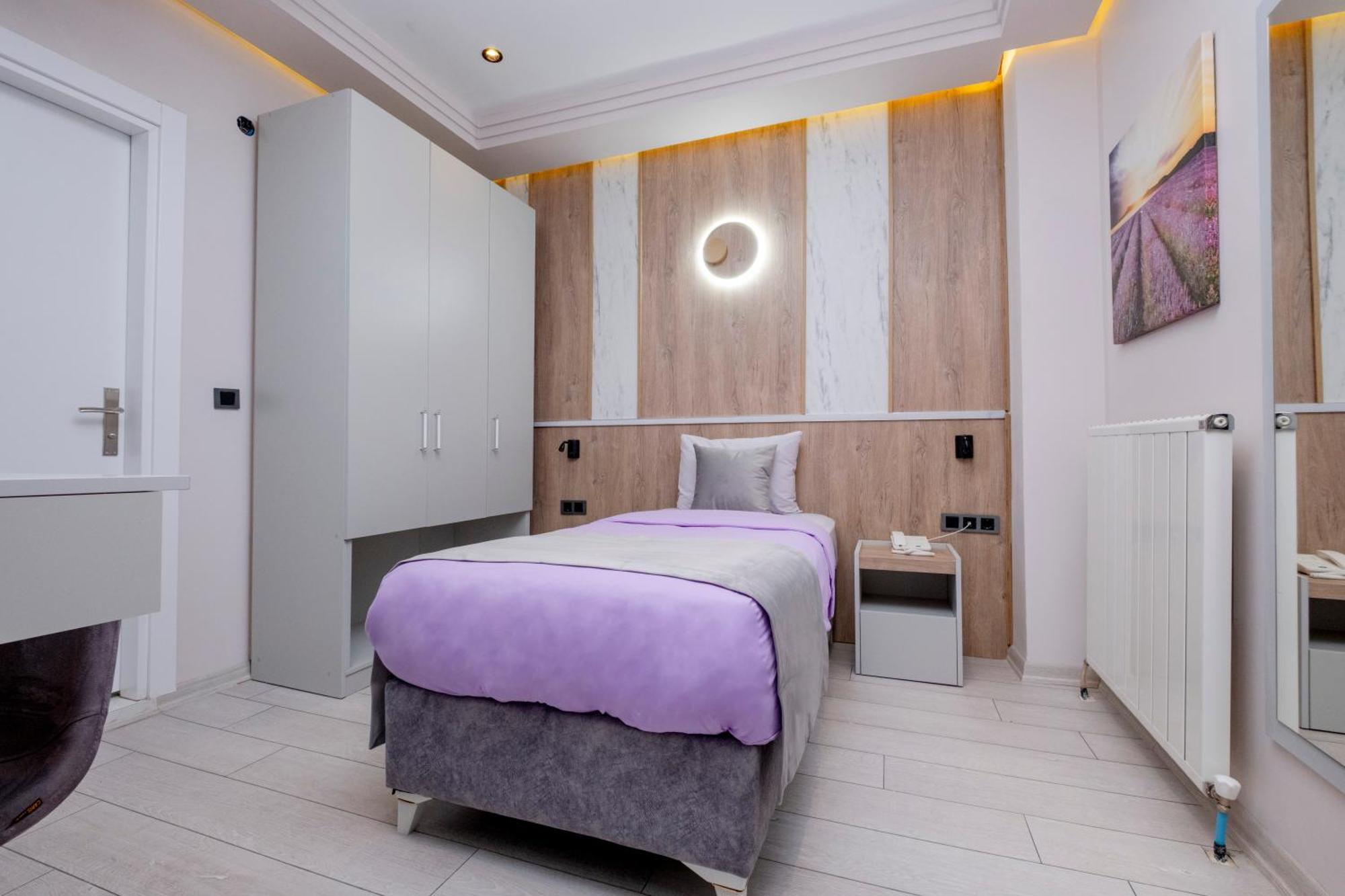 Lavender Airport Hotel Arnavutkoy Экстерьер фото